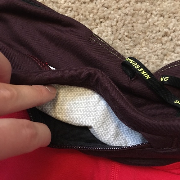 SOLD! Nike Running 7/8 Leggings - Picture 5 of 5